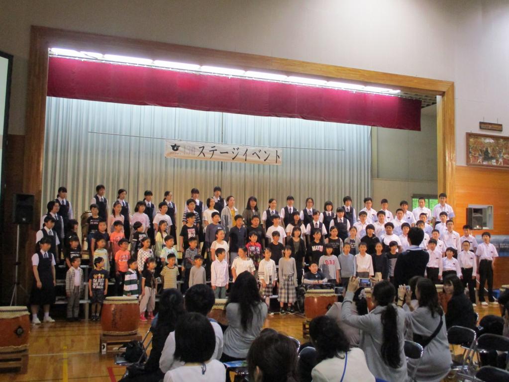 村政１３０周年記念式典がありました。