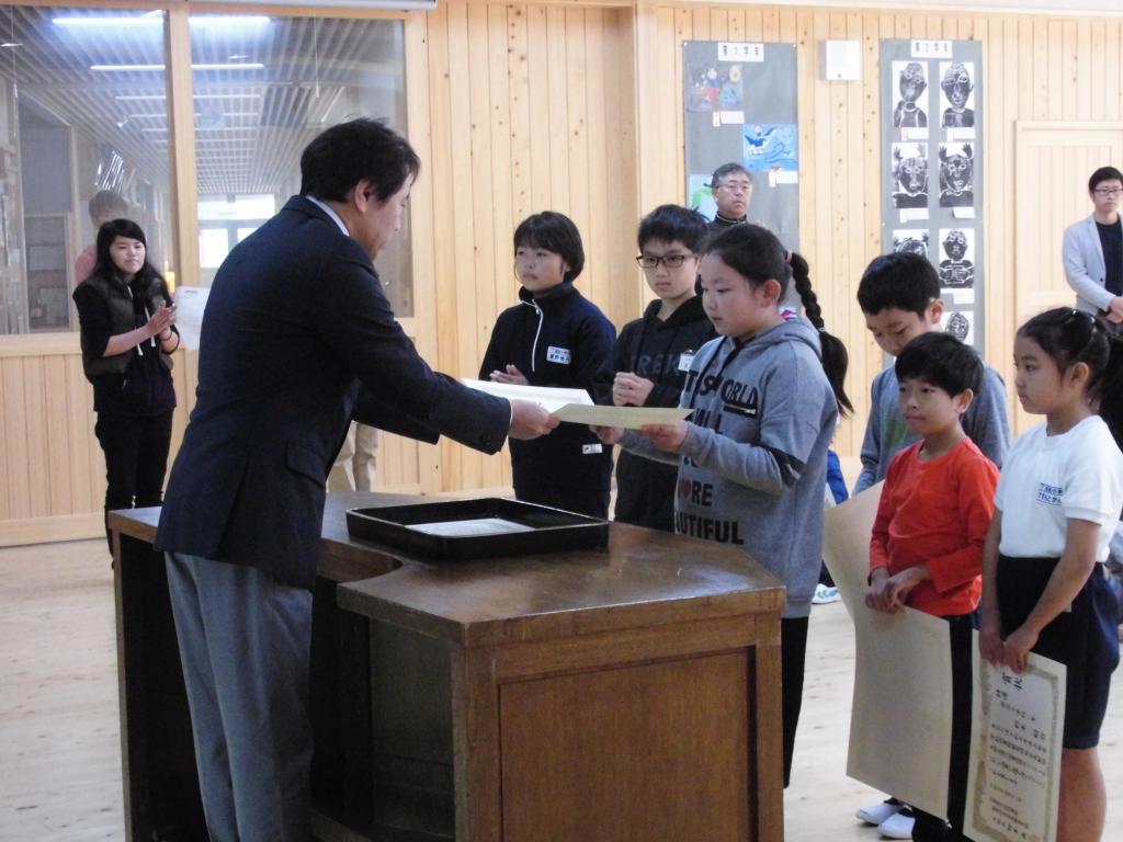 11月の全校集会がありました。