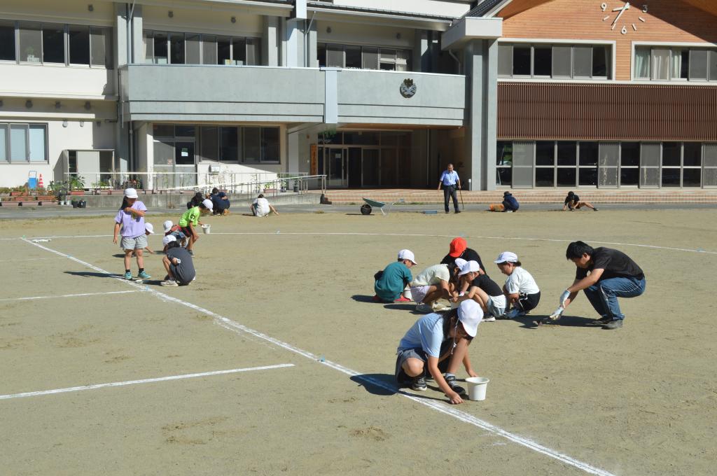 校庭掃除運動