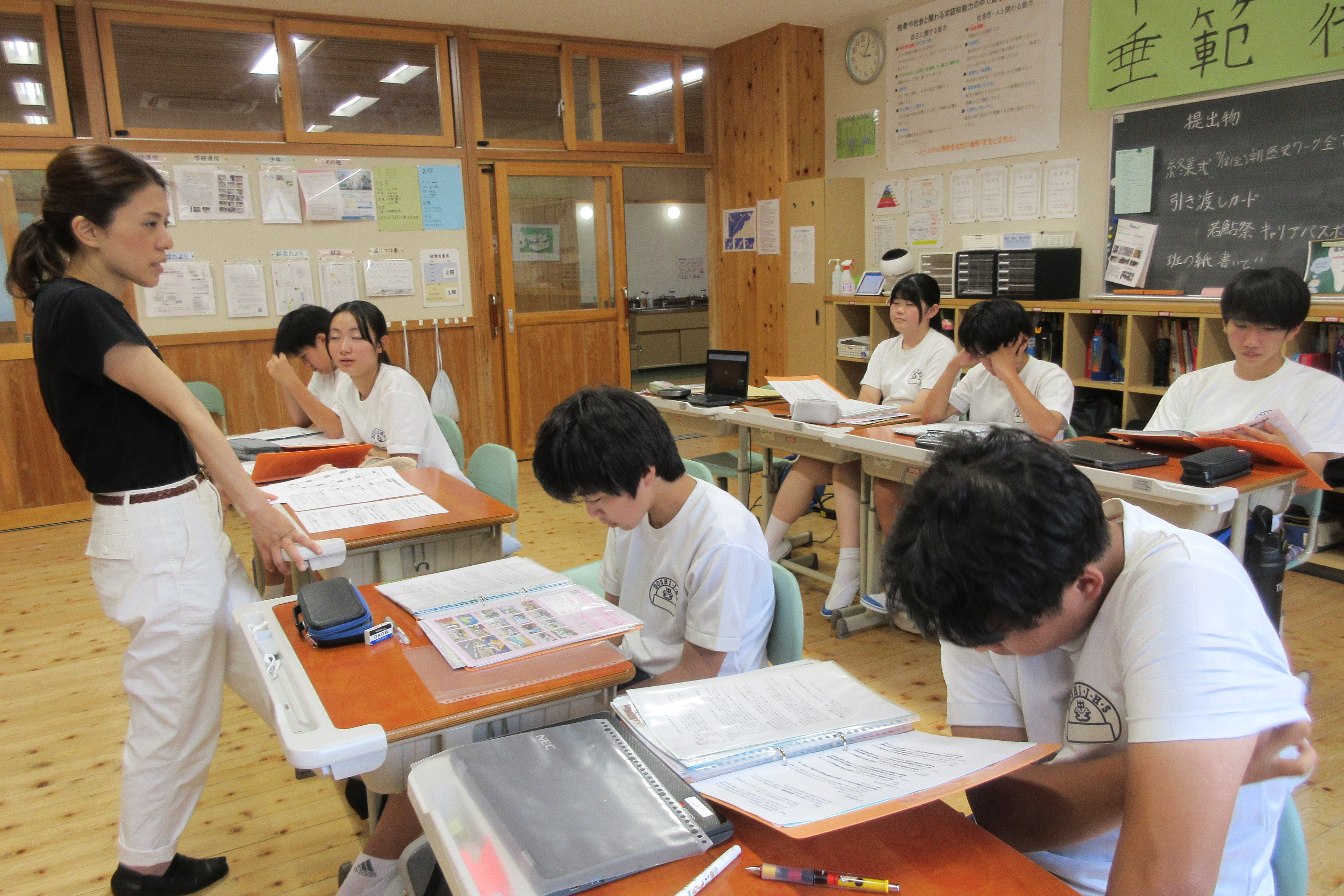 Ｒ７（８号）「ＶＵＣＡ」の時代・中学卒業後の進路